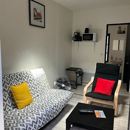 Petit Appartement T2 A 5 Min De La Gare Bordéus Exterior foto
