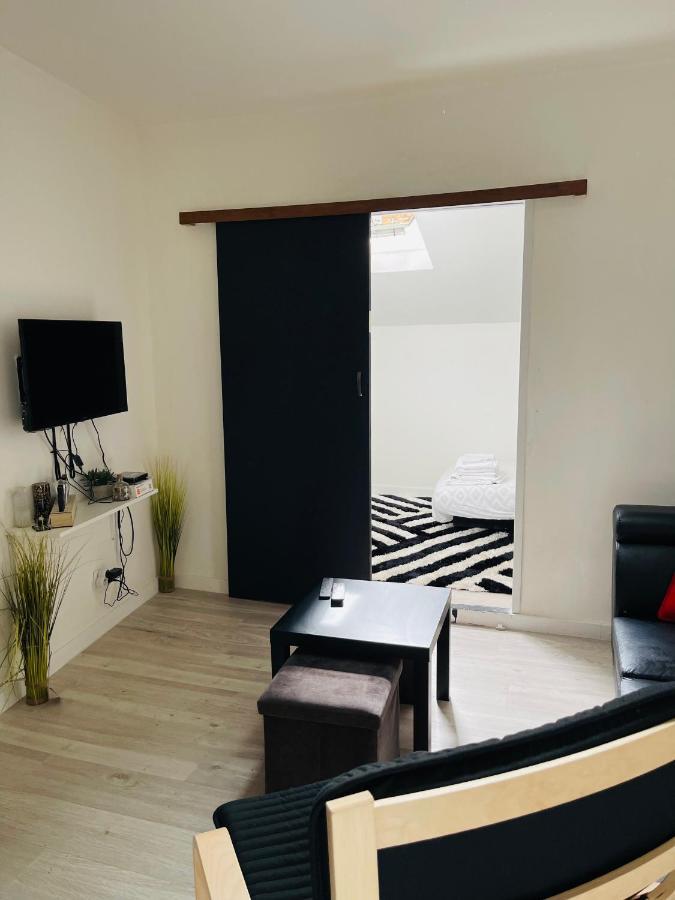 Petit Appartement T2 A 5 Min De La Gare Bordéus Exterior foto