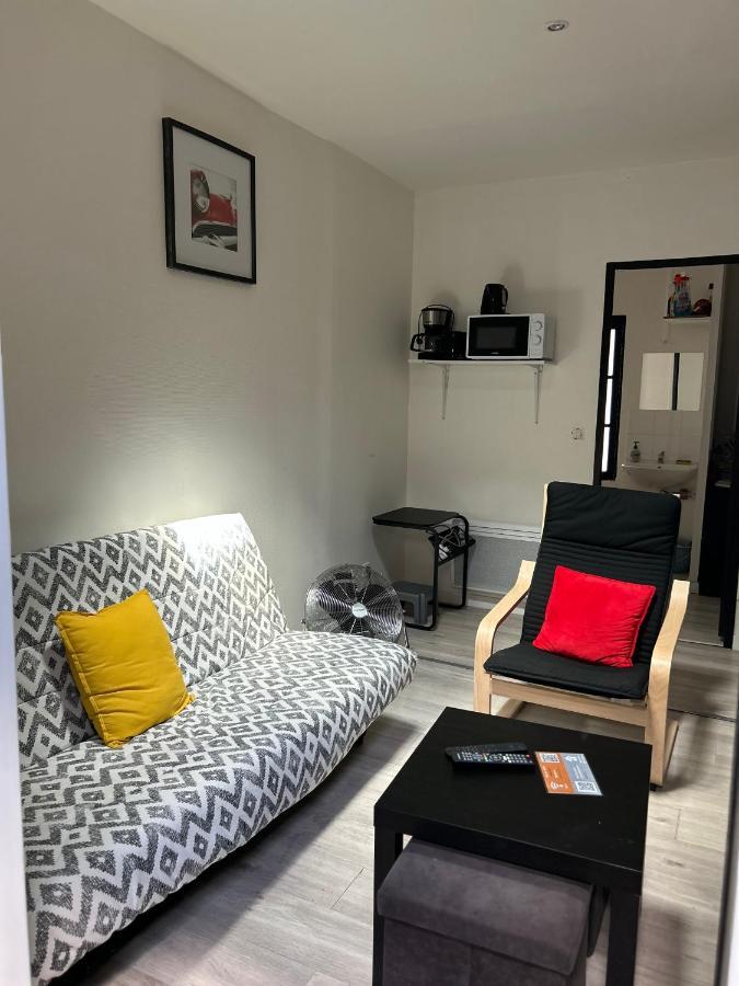 Petit Appartement T2 A 5 Min De La Gare Bordéus Exterior foto